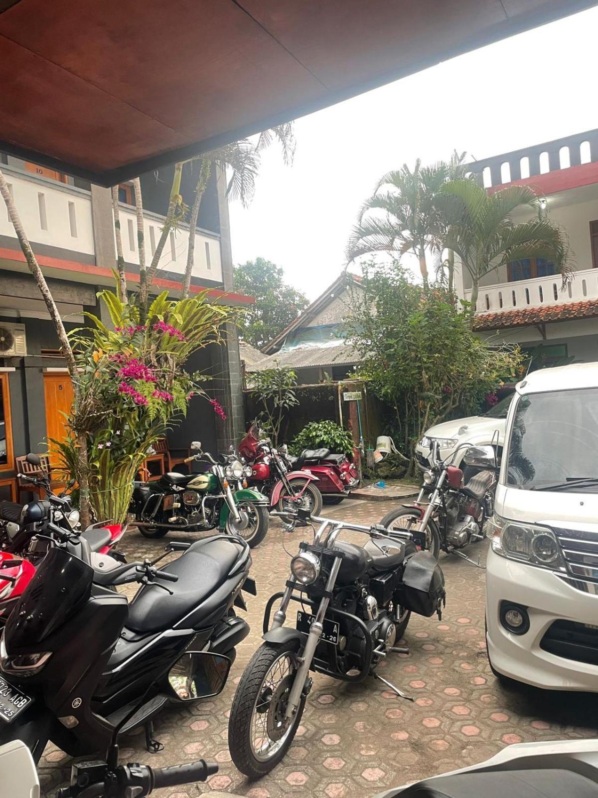 Bamboo House Hotel Pangandaran Buitenkant foto