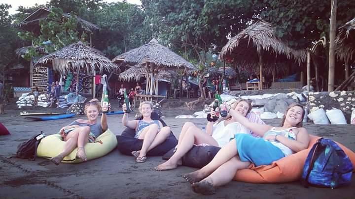 Bamboo House Hotel Pangandaran Buitenkant foto